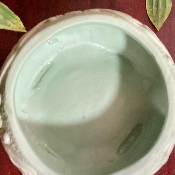 VTG JTS Jasperware - Green & White Cameo Footed Trinket Box - Picture 9 of 10